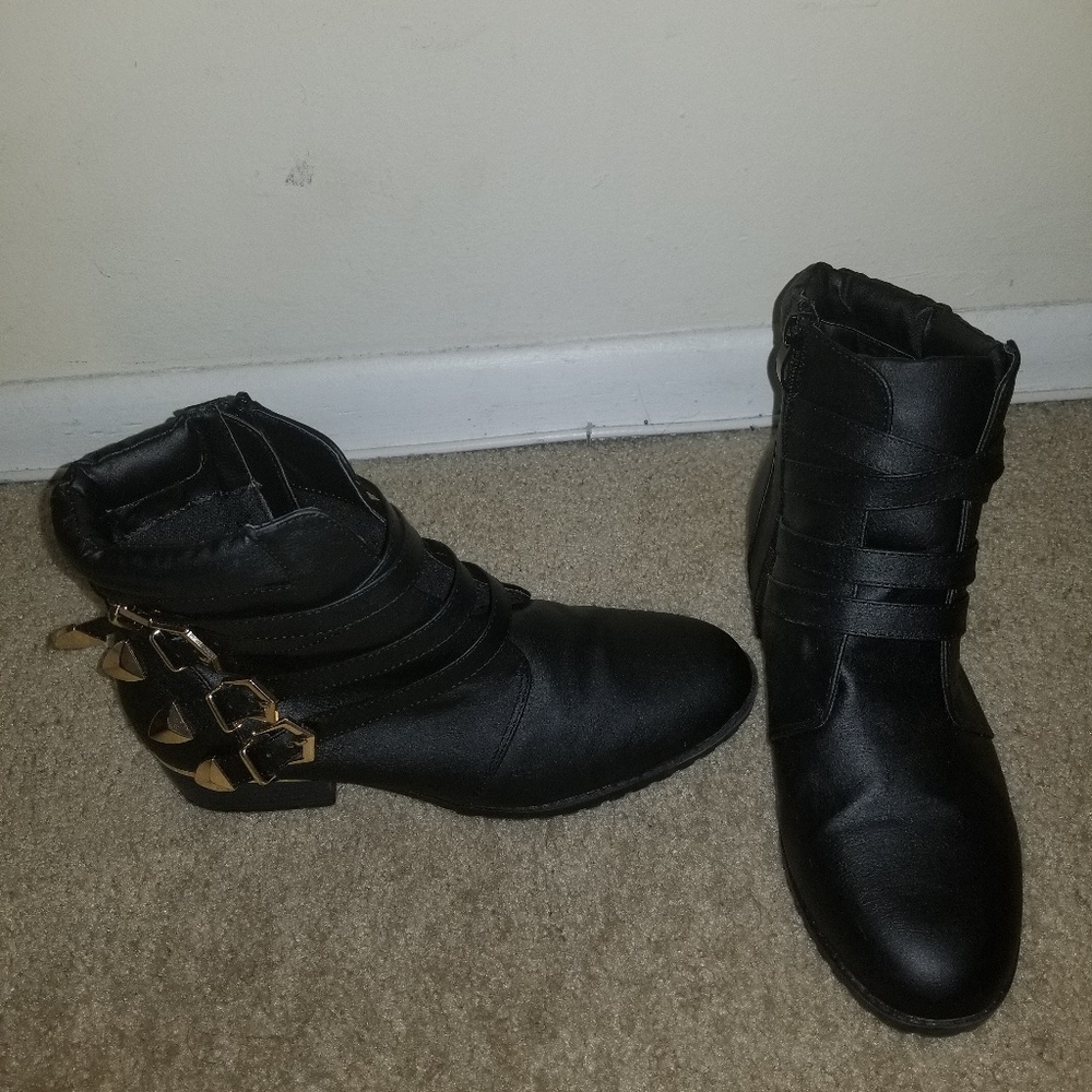 Short Leather Boots